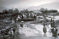 Residents of Fillmore, CA Inspect the Damage from the St. Francis Dam Disaster thumbnail