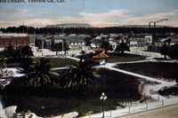 Penny Postcard of the Oxnard Plaza thumbnail