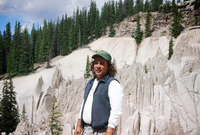 Kaber farm, Volunteers and animals 024 thumbnail