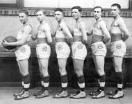 Boys' basketball team thumbnail