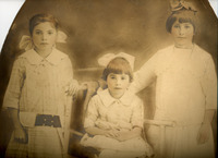 Three Albanese girls thumbnail