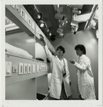 [Working in a laboratory] thumbnail