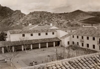 Women's Unit (North Quad), Interior CourtyardCamarillo State Hospital (1936-1997) thumbnail