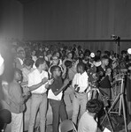 Students applause thumbnail