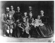 Sarah Locke with family. thumbnail