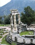 Sanctuary of Athena Pronaia. The Tholos thumbnail