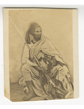 Portrait photograph of a Bedouin man thumbnail
