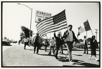 Marchers supporting the Grape Boycott in Santa Maria thumbnail