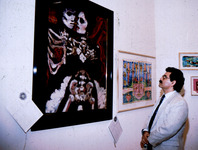 Viewer Admiring George Yepes Work thumbnail