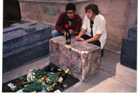 Jim Morrison's grave thumbnail