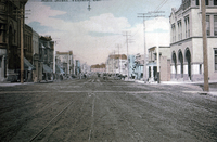 Penny Postcard Image of Main Street in Ventura, CA thumbnail
