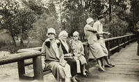Ida Pickford and her sisters, 1920s thumbnail