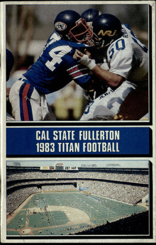 1983 Titan Football thumbnail