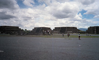 Teotihuacan pyramids thumbnail