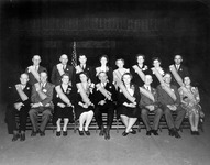 People posing for group portrait at Grange convention thumbnail