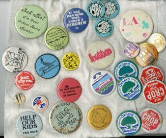 Harris Button Collection thumbnail