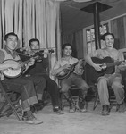 [Self-organized harikuri band (string quartet) at Jerome incarceration camp] thumbnail