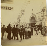 Entrance to Trip to the Moon ride thumbnail