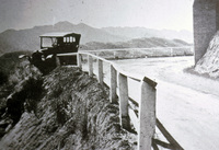Car Accident on the Ridge Route between Los Angeles and Kern Counties, CA thumbnail