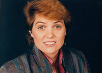 Claire Mix portrait thumbnail