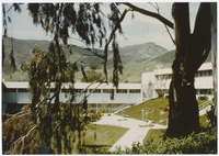 [Agriculture building plaza] thumbnail