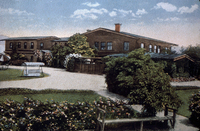 Penny Postcard of the Pierpont Inn, Ventura, CA thumbnail