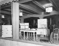 Lion & Sons kitchen display thumbnail