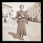[Unidentified woman in downtown San Luis Obispo] thumbnail