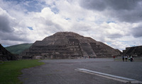 Teotihuacan pyramids thumbnail